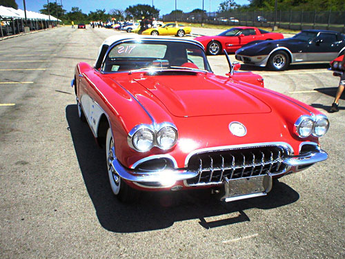 Marín Acevedo :: Corvette 1957